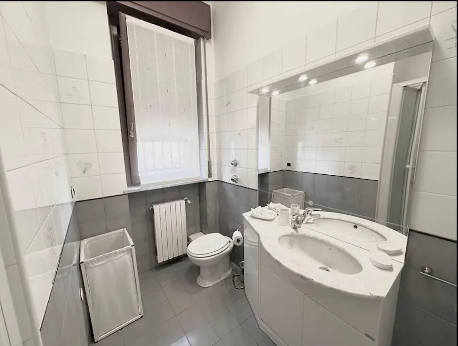 Bilocale Per 4 - Linea Rossa Precotto E Gorla Apartment Milan